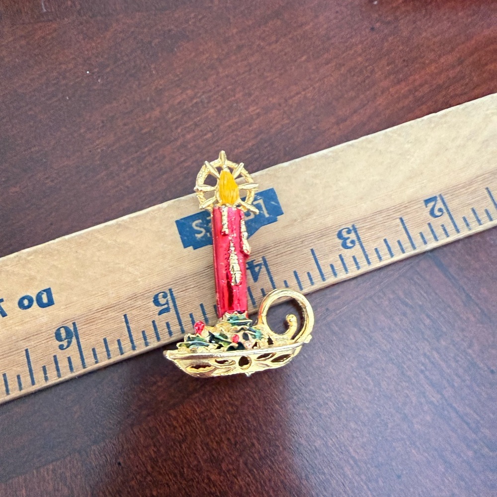 Vintage Christmas Candle Brooch